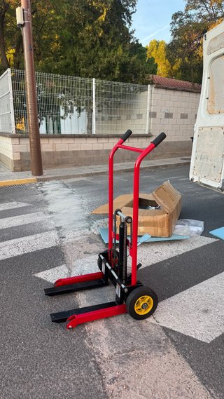 Transpaleta Apiladora Manual