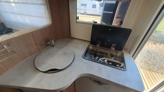 Autocaravana Capuchina Elnagh Baron 22