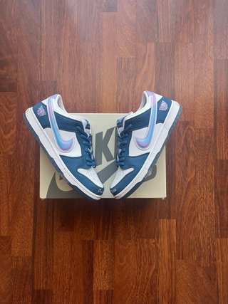 Nike Dunk SB Born X Raised
