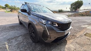 Peugeot 5008 2021