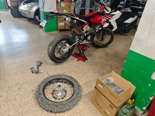 2 x Husqvarna TE 511 y SMR 511