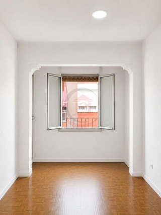 Piso en venta en La Torrassa en Hospitalet de Llobregat, L´