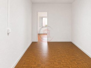 Piso en venta en La Torrassa en Hospitalet de Llobregat, L´