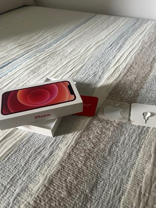 iPhone 12 RED 64GB - Como Nuevo - 100% Batería