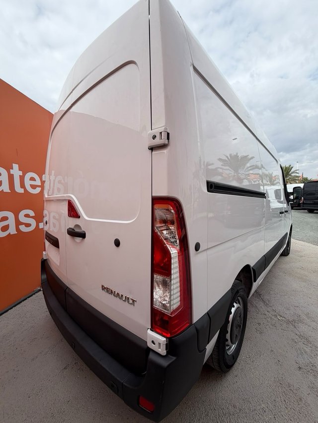 Renault Master 2021