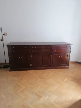 Aparador de Salón de Madera