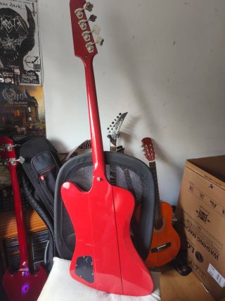 Bajo Epiphone Thunderbird Rojo