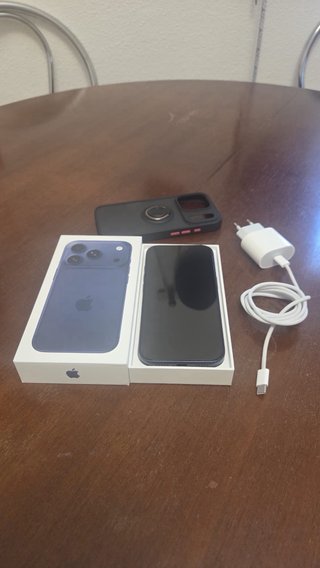 iPhone 17 Pro Azul