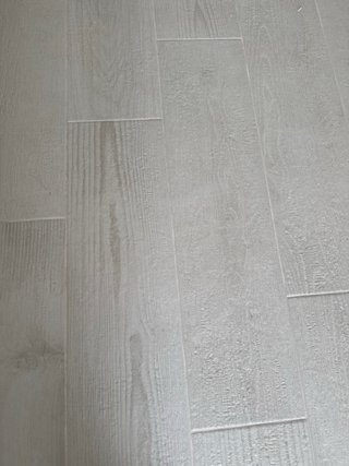 Suelo Porcelánico Efecto Madera
