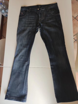 Jeans marca Byblos made in Italy taglia 45 it