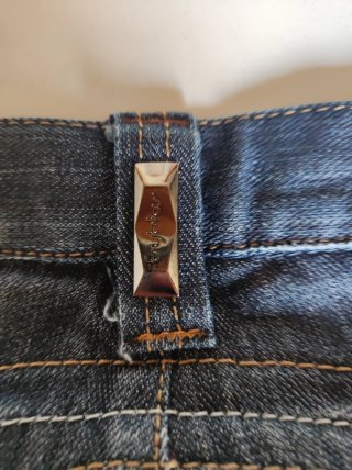 Jeans marca Byblos made in Italy taglia 45 it