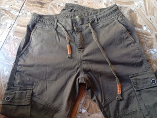 Pantalón Cargo Verde Talla 46