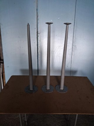 3 Patas de Mesa Metálicas