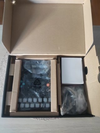 Sonicware SmplTrek
