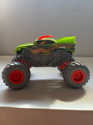 Coche Monster Jam Fire Dragon