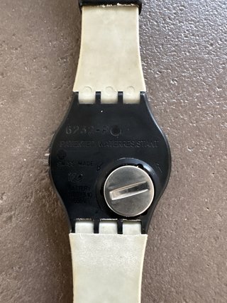 Reloj Swatch Vintage Diseño Único