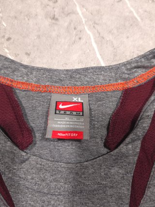 Camiseta Nike VT Gris Talla XL 57800