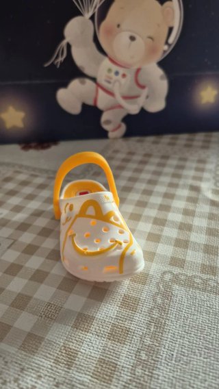 Llavero Crocs McDonald's