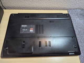 Portátil ASUS X55C