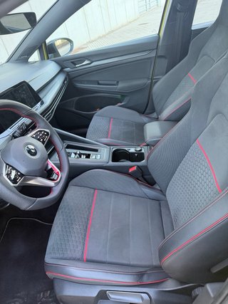Volkswagen Golf 2021