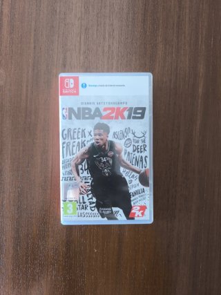 Nintendo Switch FIFA 19+ NBA 2k19
