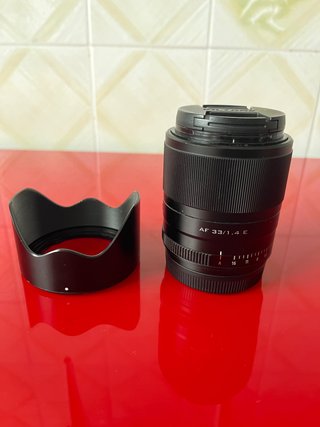 Lente Viltrox 33mm F1.4 para Sony E-Mount
