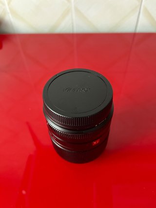 Lente Viltrox 33mm F1.4 para Sony E-Mount