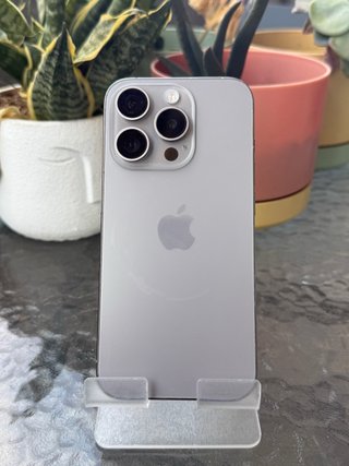 iPhone 15 Pro Titanio Natural 128GB