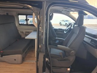 Ford Tourneo Custom 2025