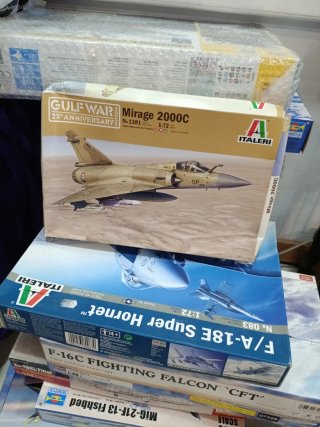 Maquetas de Aviones Militares (Italeri, Zvezda)