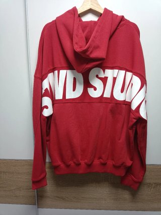 Sudadera STWD Pull & Bear Roja