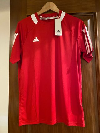 Camiseta Adidas Roja