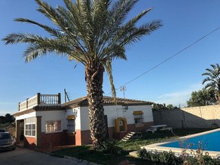 Chalet en venta en La Banda - Campo de Fútbol en Chiclana de la Frontera