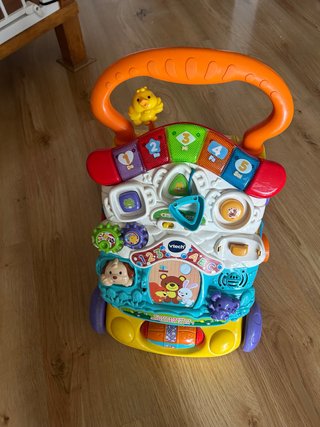 Andador Bebé VTech 2 en 1