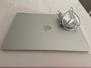 MacBook Air 15 M2