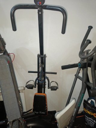 Cinta de correr  Bicicleta elíptica  Ect