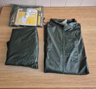 Chaqueta y pantalón de agua Deltaplus XXL