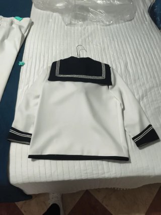 Traje de comunión blanco y azul