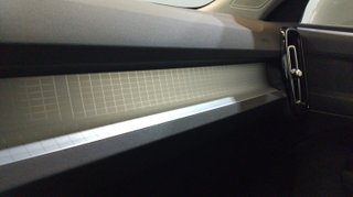 Volvo XC40 T2 Momentum Pro Auto 95 kW (129 CV)