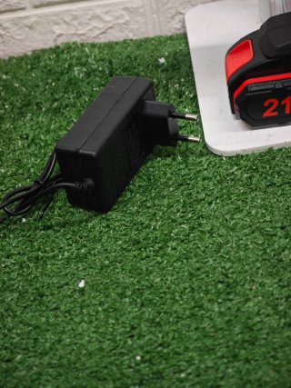Taladro Atornillador 21V + 2 Baterías