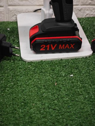 Taladro Atornillador 21V + 2 Baterías