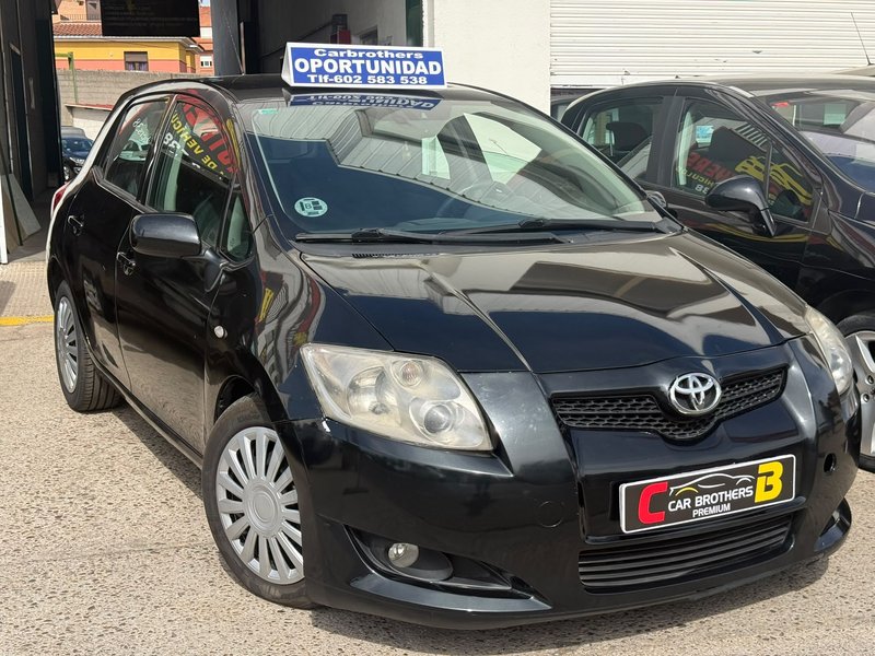 Toyota Auris 2.0 D-4D Sol 3p / 5p 2007