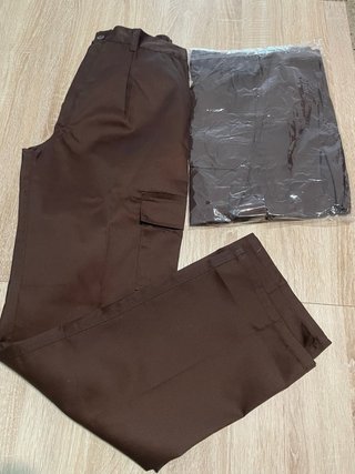 Dos pantalones trabajo