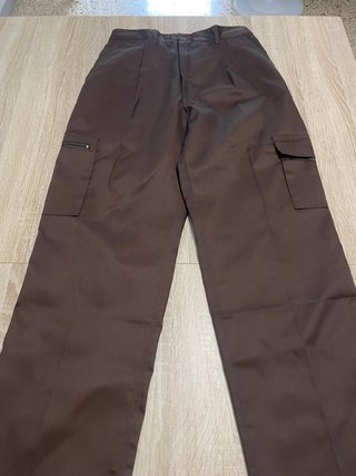 Dos pantalones trabajo