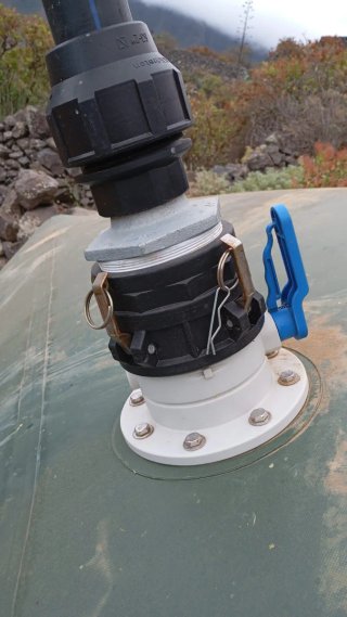 Depósito de agua de 60000 litros