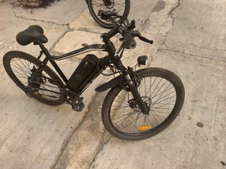 Bicicleta Eléctrica de Montaña Negra