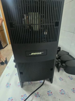 Amplificador Denon AVR-1708 y Altavoces Bose 7.1