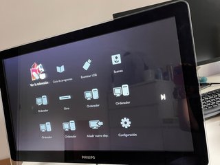 Televisor Philips DesignLine 22’’