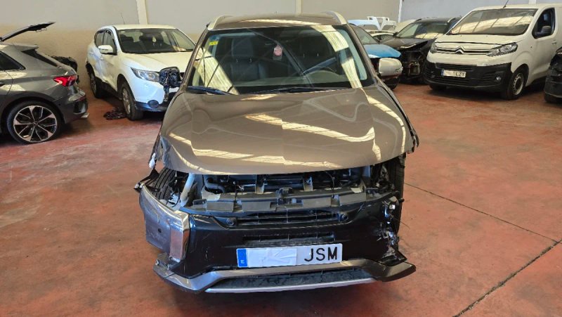 Mitsubishi Outlander PHEV Kaiteki (Híbrido) 2016