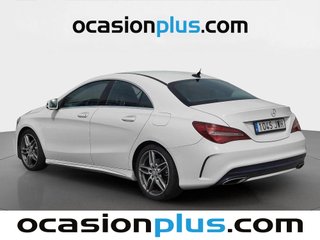 Mercedes-Benz CLA 180 90 kW (122 CV)